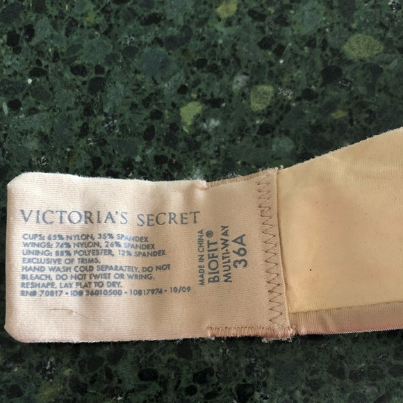 Victoria’s Secret Biofit Strapless Bra - Picture 3 of 3
